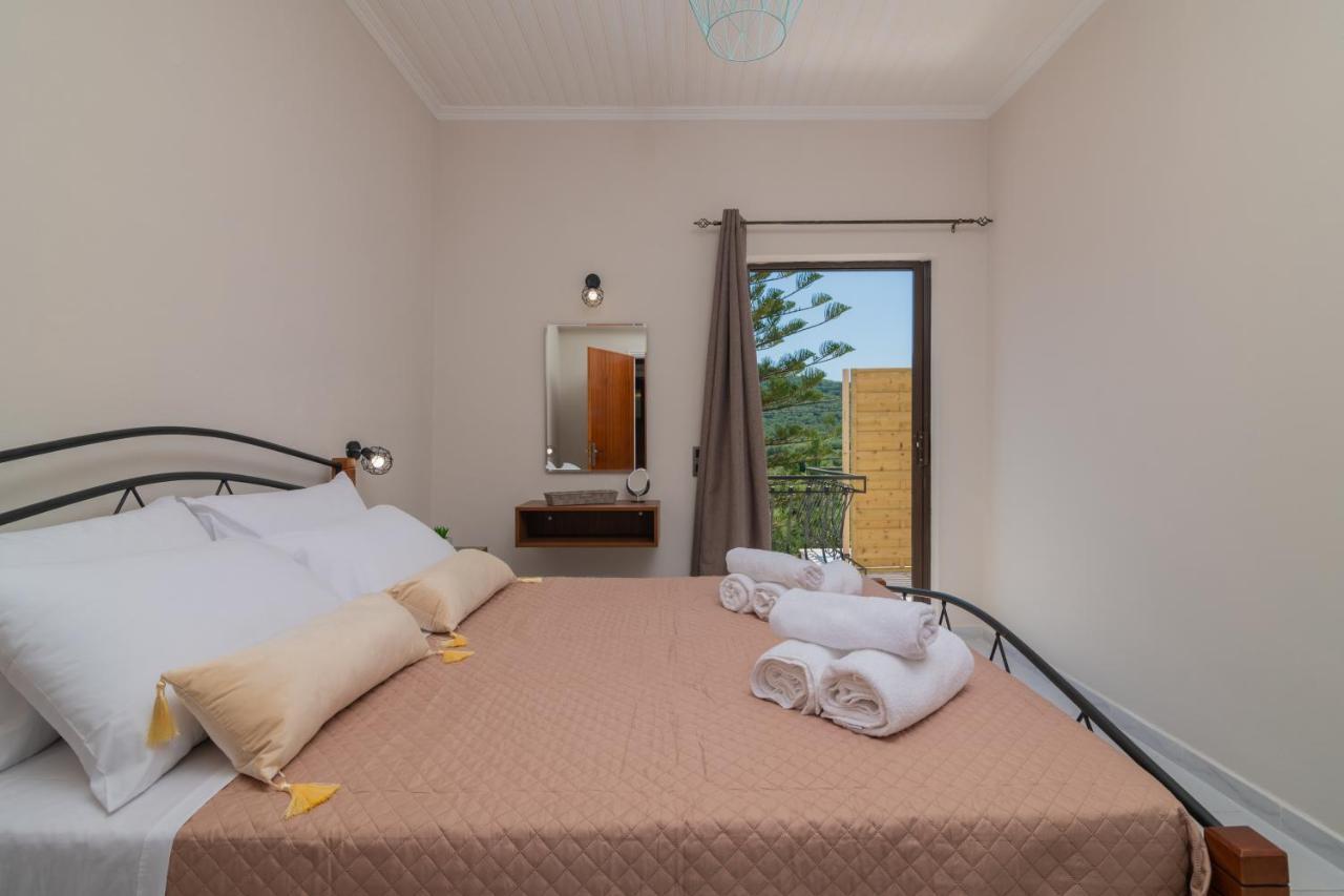 Arokaria Apartment Alykanas  Buitenkant foto
