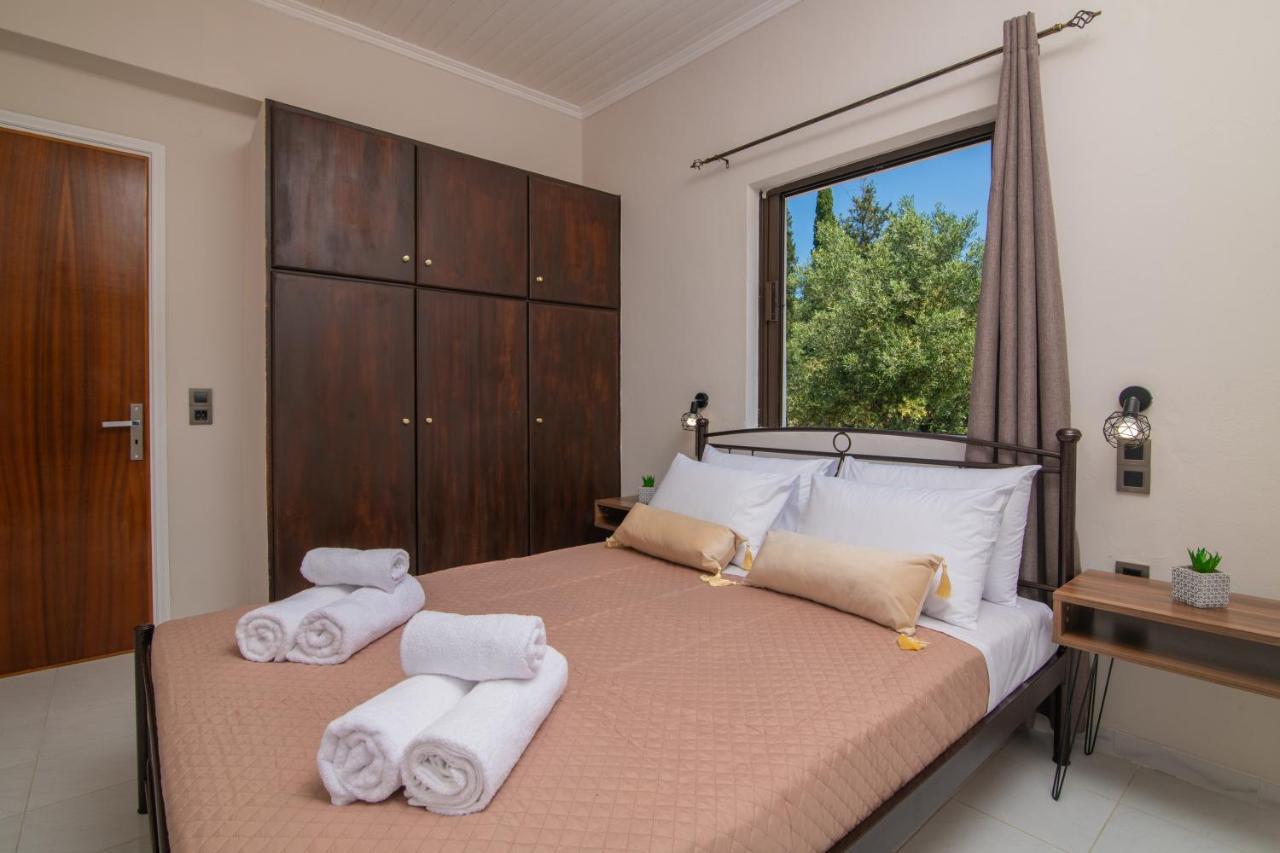 Arokaria Apartment Alykanas  Buitenkant foto